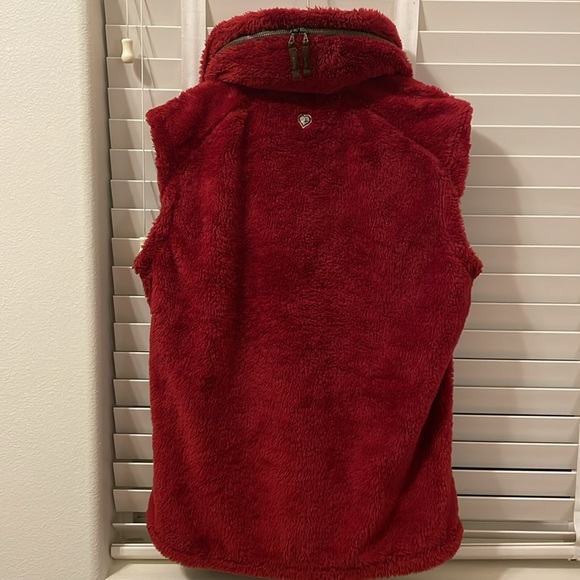 Like new, Kuhl Flight Vest, maroon XL - Picture 4 of 4